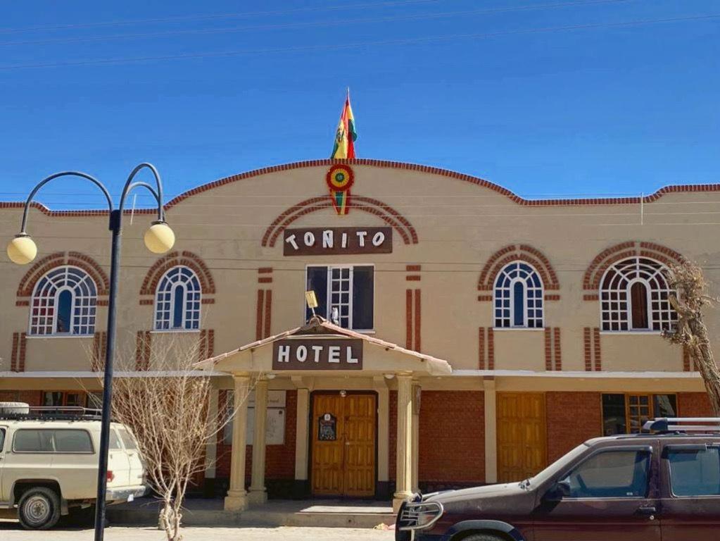 Tonito Hotel Уюні Екстер'єр фото