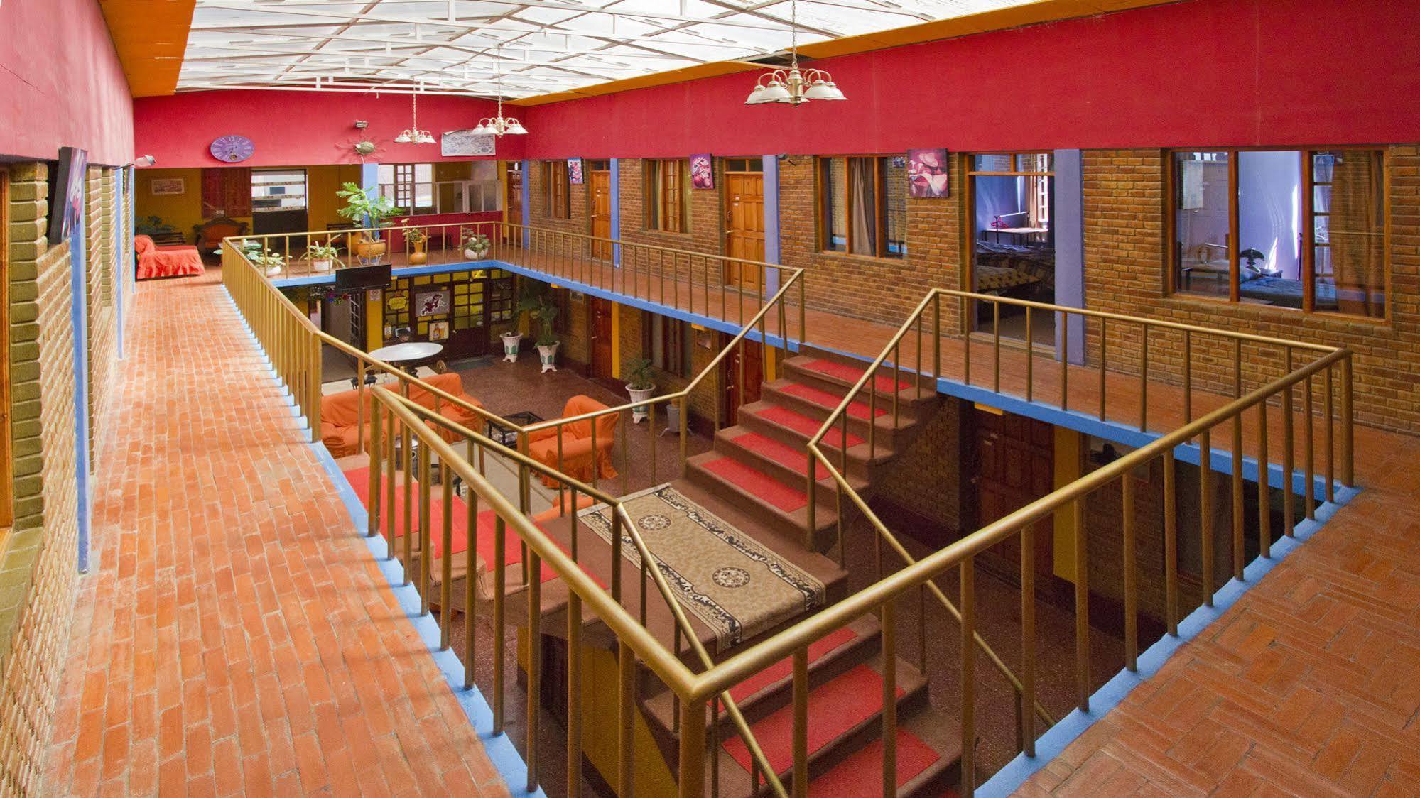 Tonito Hotel Уюні Екстер'єр фото