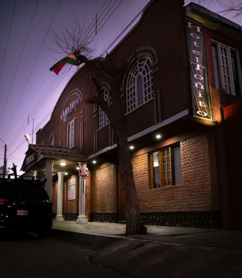 Tonito Hotel Уюні Екстер'єр фото