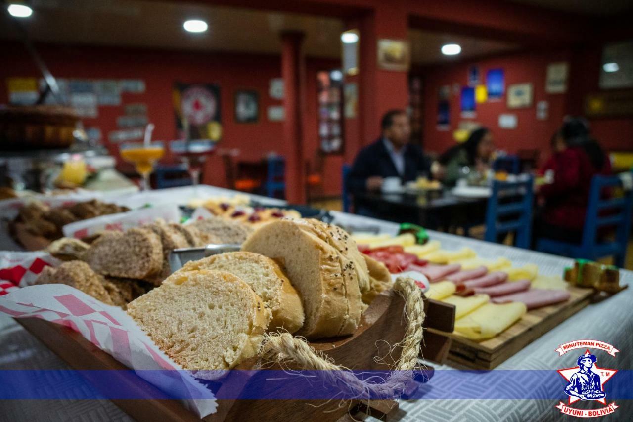 Tonito Hotel Уюні Екстер'єр фото